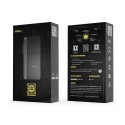 Uwell Crown B Pod Mod kutusu, siyah renkli, teknoloji temalı tasarım.