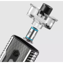 Aspire Cloudflask III Pod Mod coil ve tank montaj detayı, gümüş/gri gövde.