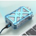 Aspire Gotek X 2 Pod Mod, şarj olurken mavi renkli şeffaf gövde.