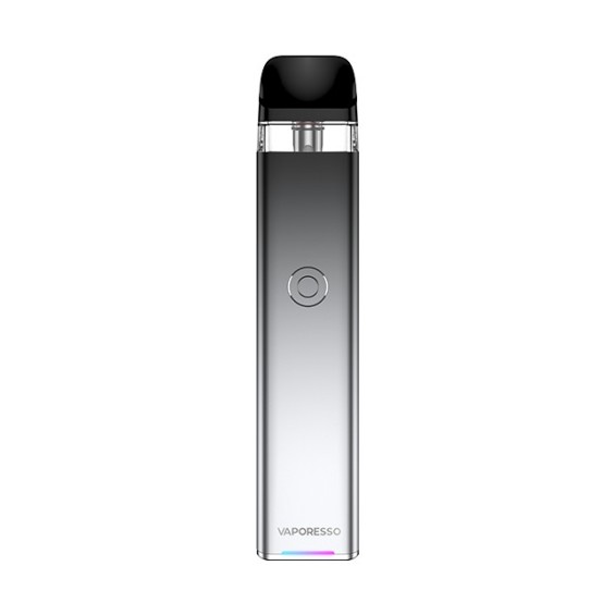 Vaporesso XROS 3 Pod Mod Gümüş renkli, şık ve kompakt elektronik sigara.